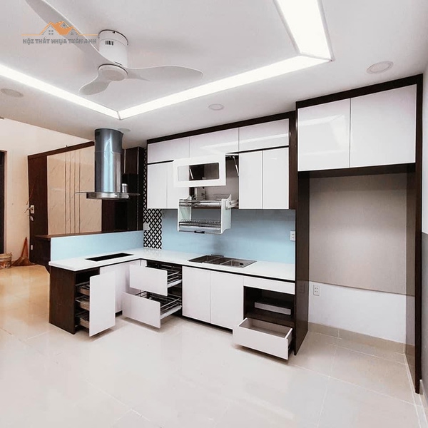 Kệ nhựa và tủ nhựa cao cấp